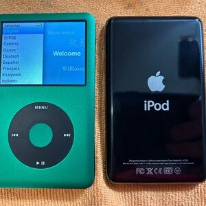 Apple iPod classic 7th generation 160gb